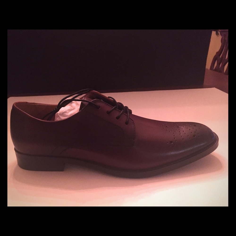 Men’s dress shoes leather
